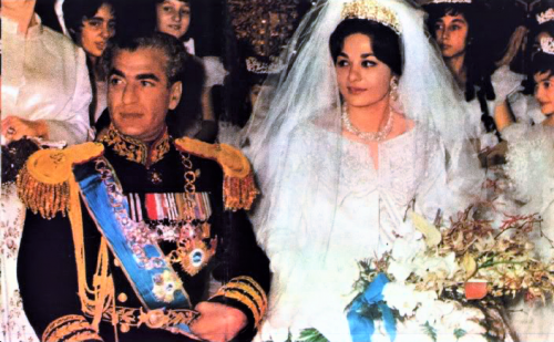 salman rusdhie,gibreel farishta,saladin chamcha