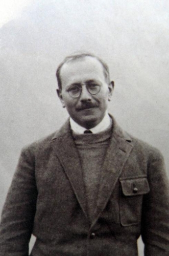marc bloch,panthéon,france,extrême droite,extrême gauche,politique,histoire
